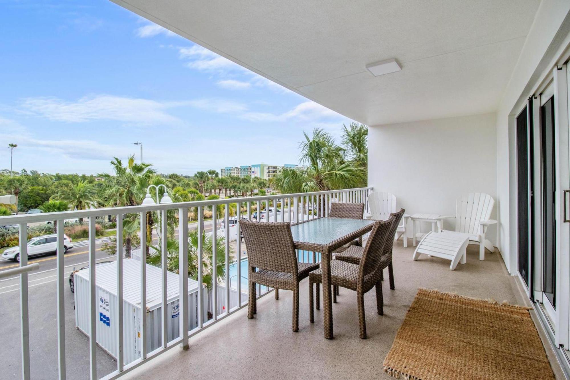 Beach Oasis - No Storm Damage & Guest Ready! Come Enjoy The Heated Pool & Relax At The Beach! Clearwater Beach Εξωτερικό φωτογραφία